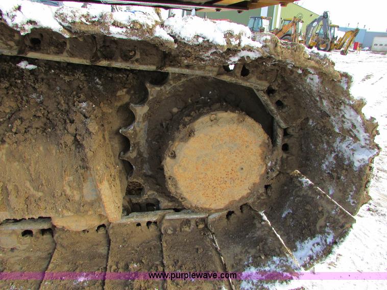 image for item I6613 2001 Kobelco SK-160 LC excavator