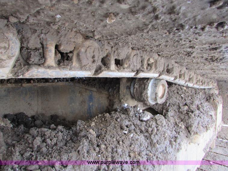 image for item I6613 2001 Kobelco SK-160 LC excavator