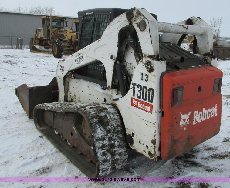 image for item I6614 2010 Bobcat T300 skid steer