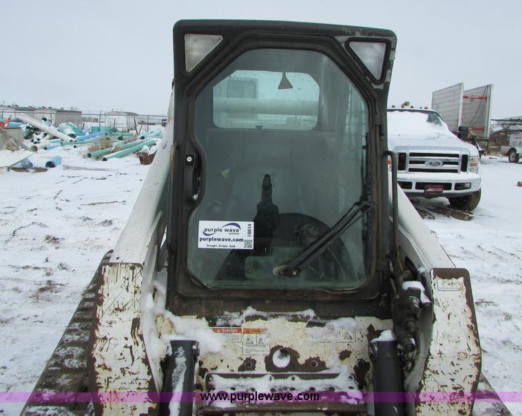 image for item I6614 2010 Bobcat T300 skid steer