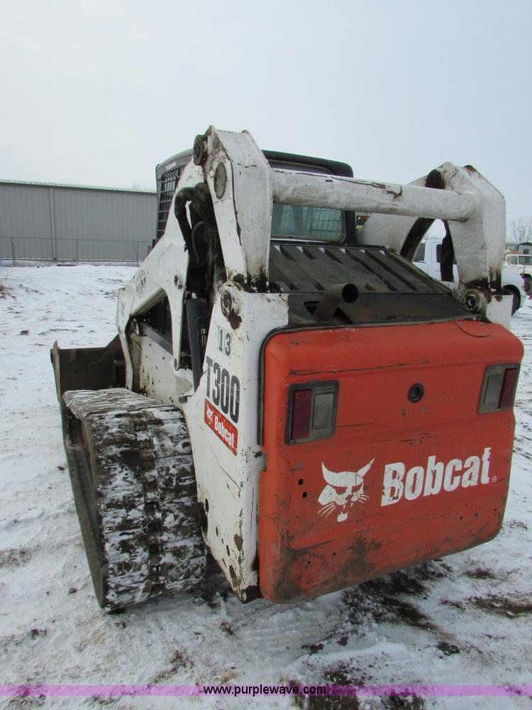image for item I6614 2010 Bobcat T300 skid steer