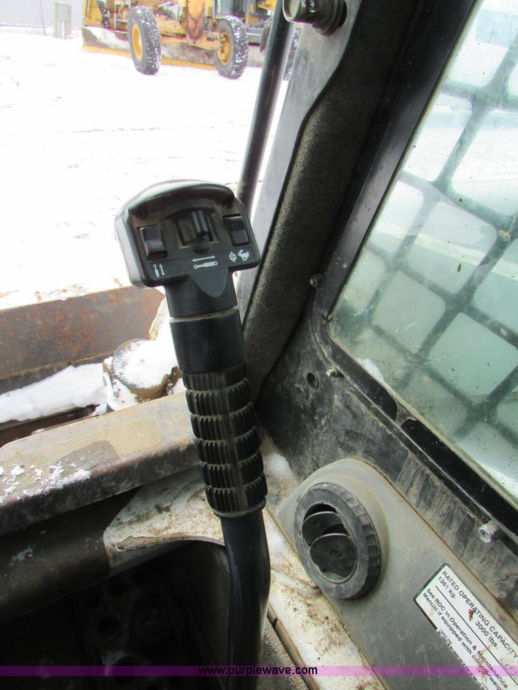 image for item I6614 2010 Bobcat T300 skid steer