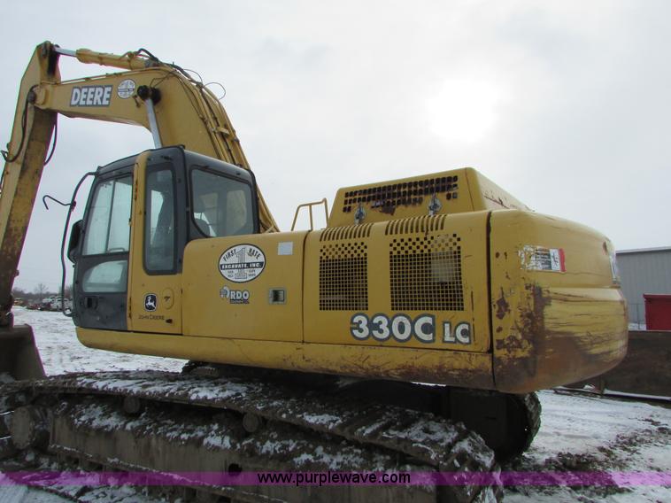 image for item I6615 2005 John Deere 330C LC excavator