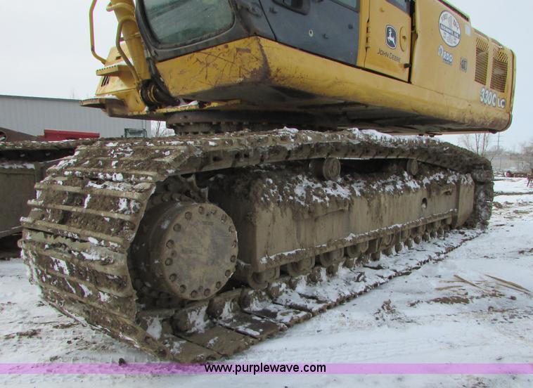 image for item I6615 2005 John Deere 330C LC excavator