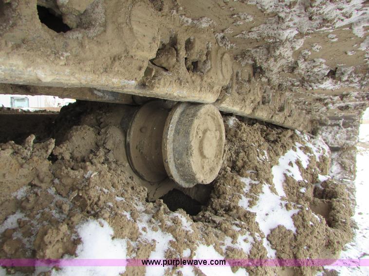 image for item I6615 2005 John Deere 330C LC excavator