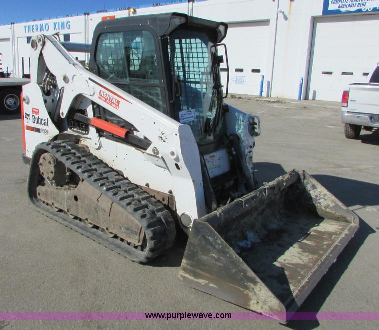 image for item I6621 2011 Bobcat T650 skid steer