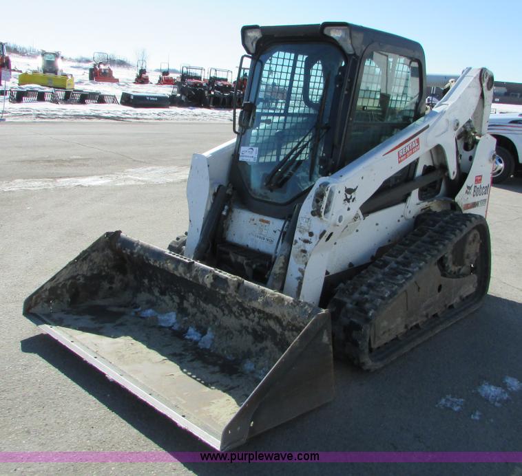 image for item I6621 2011 Bobcat T650 skid steer