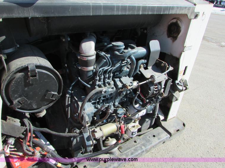 image for item I6621 2011 Bobcat T650 skid steer