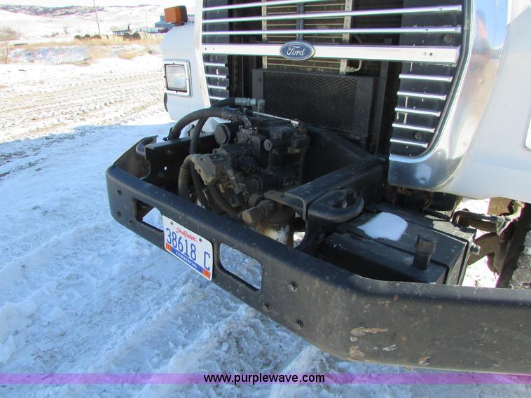 image for item I6657 1988 Ford L9000 mixer truck