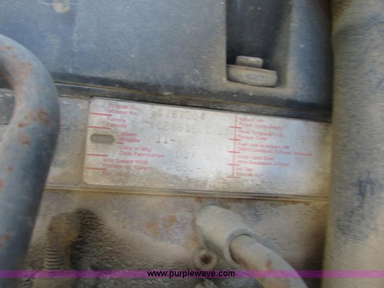 image for item I6658 1995 Ford LT9000 mixer truck