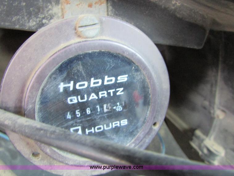 image for item I6660 1991 Ford LT9000 mixer truck