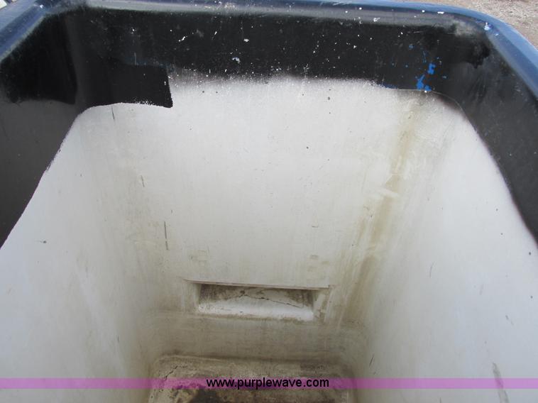 image for item I8787 1994 GMC Sierra 3500 bucket truck