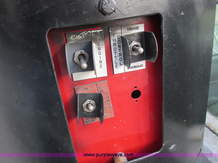 image for item I8787 1994 GMC Sierra 3500 bucket truck