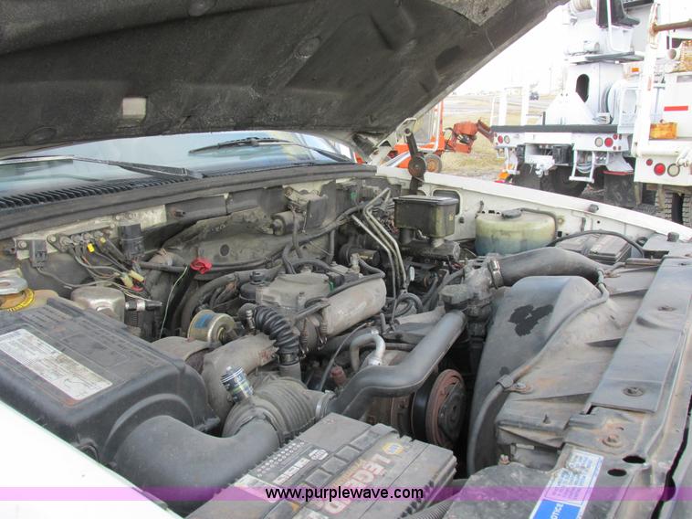 image for item I8787 1994 GMC Sierra 3500 bucket truck