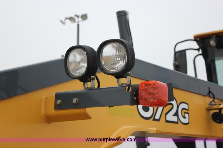 image for item J2287 2009 John Deere 672G articulated motor grader
