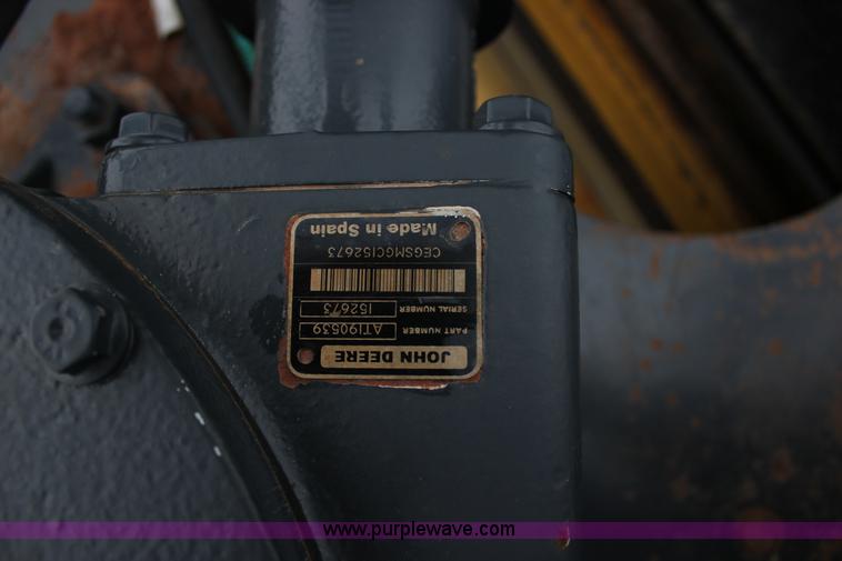 image for item J2287 2009 John Deere 672G articulated motor grader