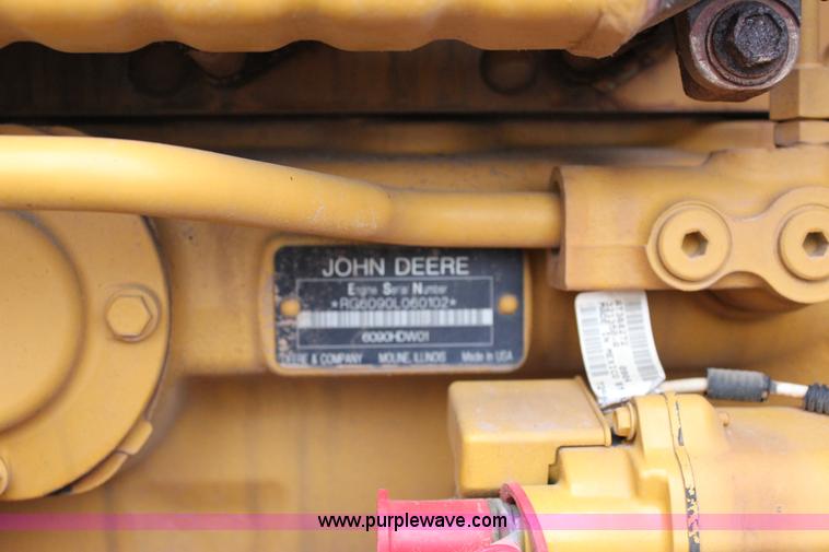 image for item J2287 2009 John Deere 672G articulated motor grader