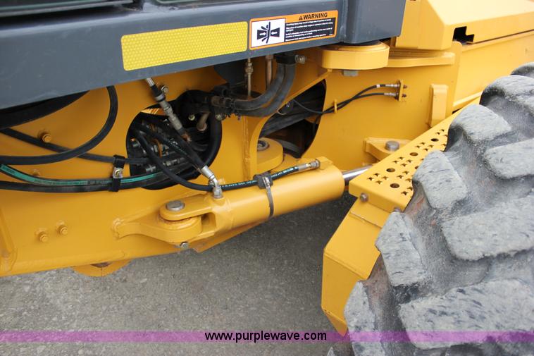 image for item J2287 2009 John Deere 672G articulated motor grader