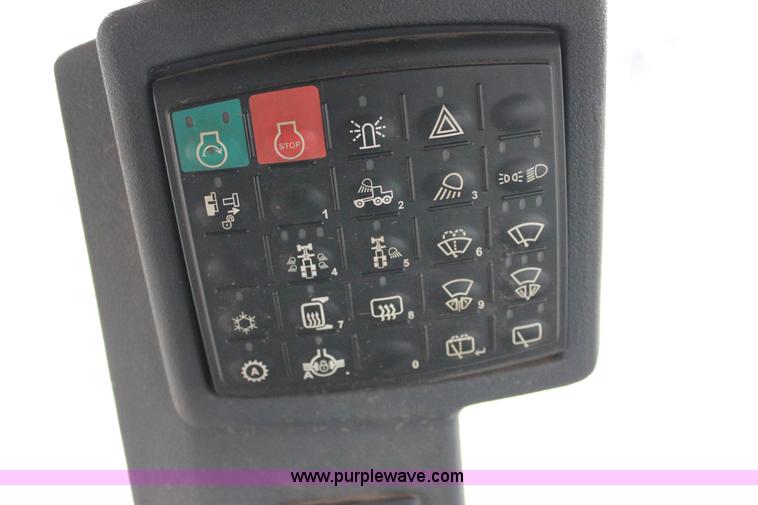 image for item J2287 2009 John Deere 672G articulated motor grader