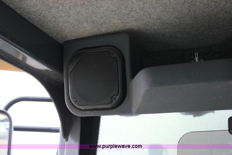 image for item J2287 2009 John Deere 672G articulated motor grader