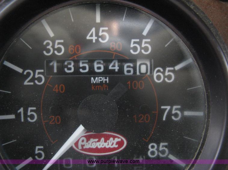 image for item K2927 2008 Peterbilt 340 dump truck