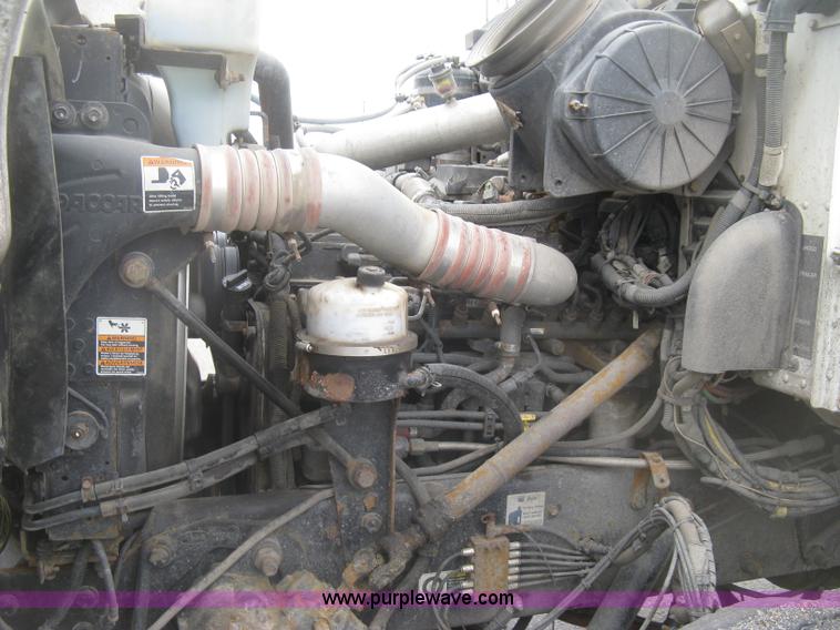 image for item K2927 2008 Peterbilt 340 dump truck