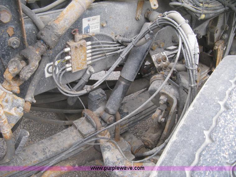 image for item K2927 2008 Peterbilt 340 dump truck