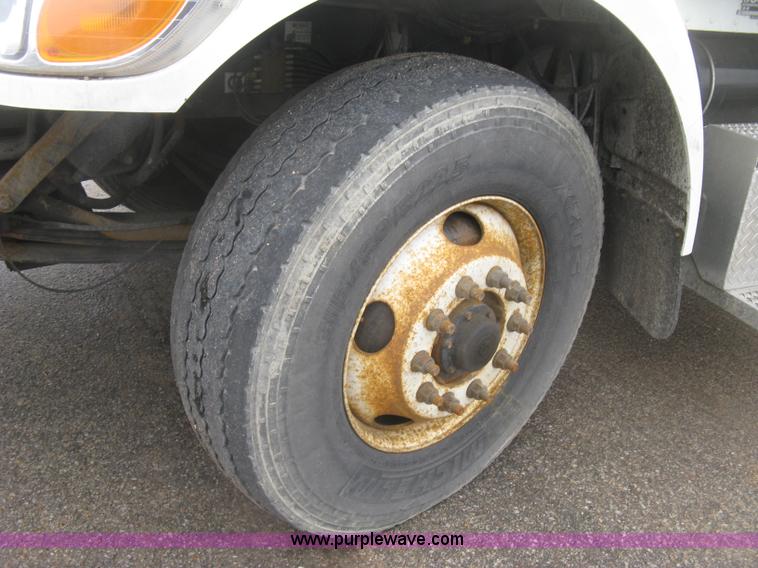 image for item K2927 2008 Peterbilt 340 dump truck