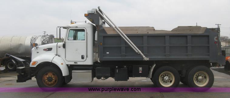 image for item K2928 2008 Peterbilt 340 dump truck