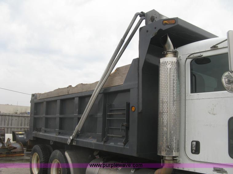 image for item K2928 2008 Peterbilt 340 dump truck