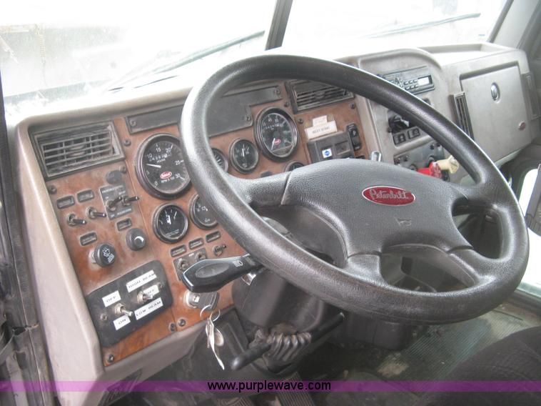 image for item K2928 2008 Peterbilt 340 dump truck