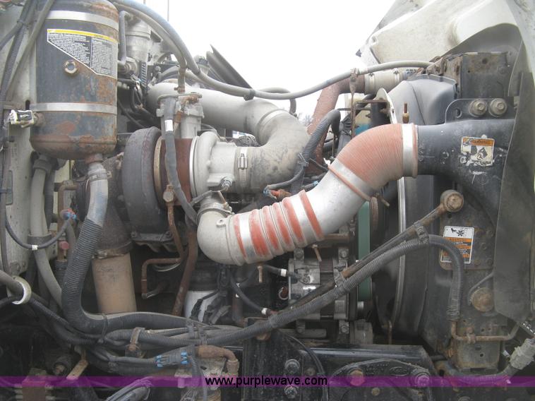 image for item K2928 2008 Peterbilt 340 dump truck