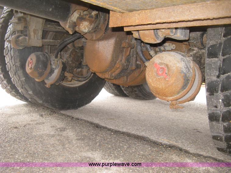 image for item K2928 2008 Peterbilt 340 dump truck