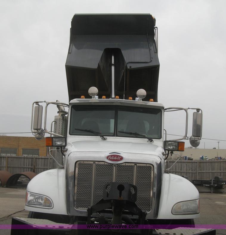 image for item K2928 2008 Peterbilt 340 dump truck
