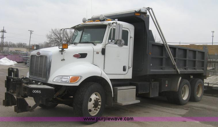 image for item K2929 2008 Peterbilt 340 dump truck