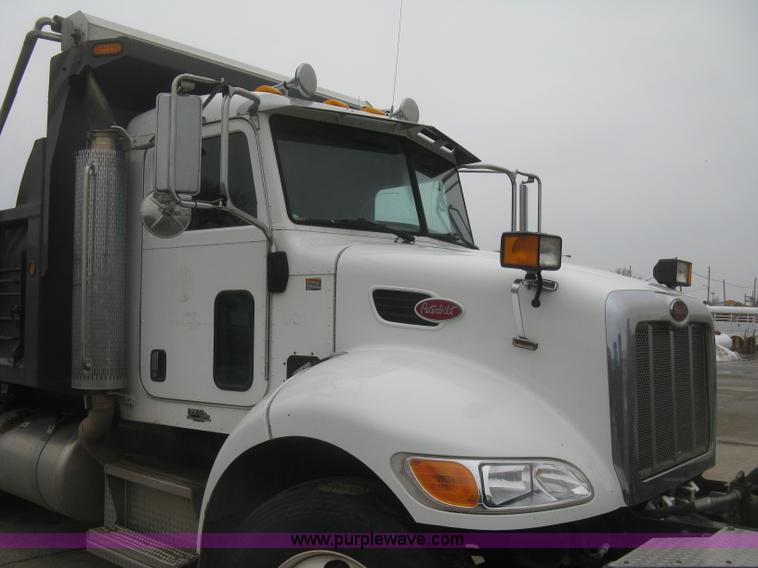 image for item K2929 2008 Peterbilt 340 dump truck