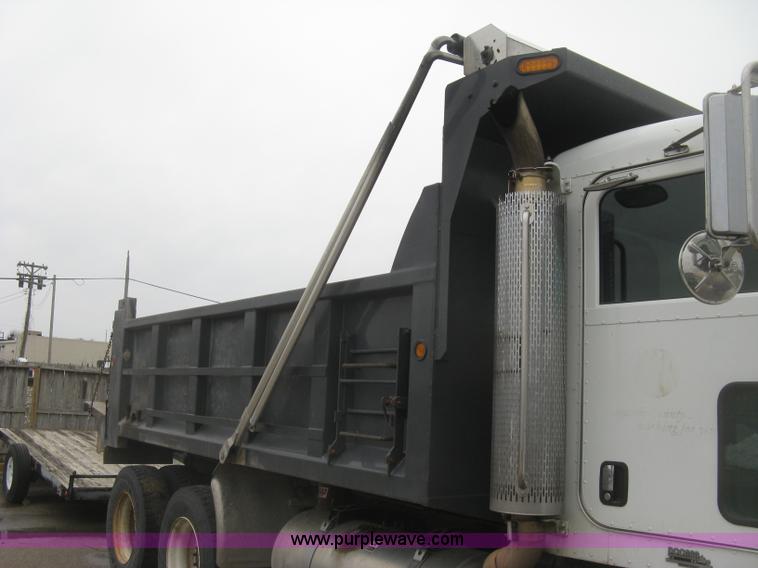 image for item K2929 2008 Peterbilt 340 dump truck