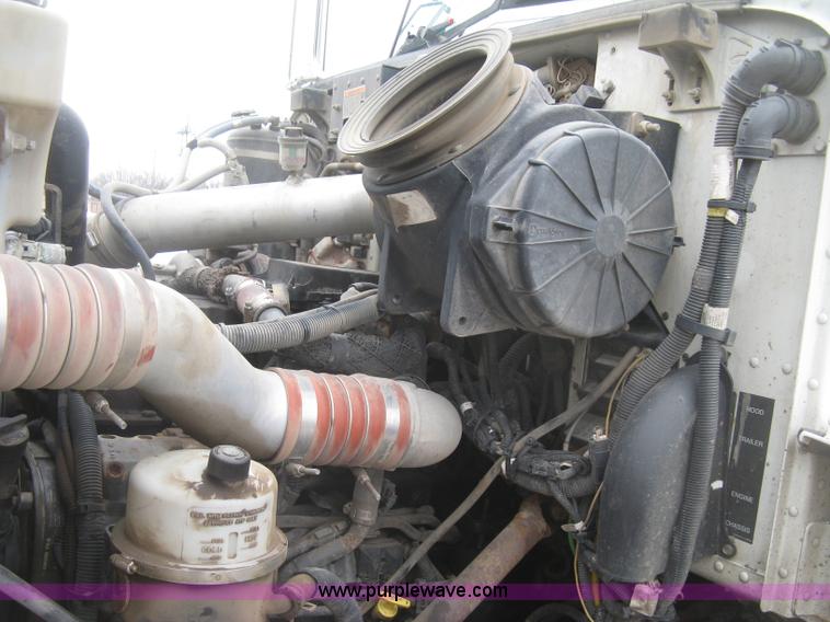 image for item K2929 2008 Peterbilt 340 dump truck