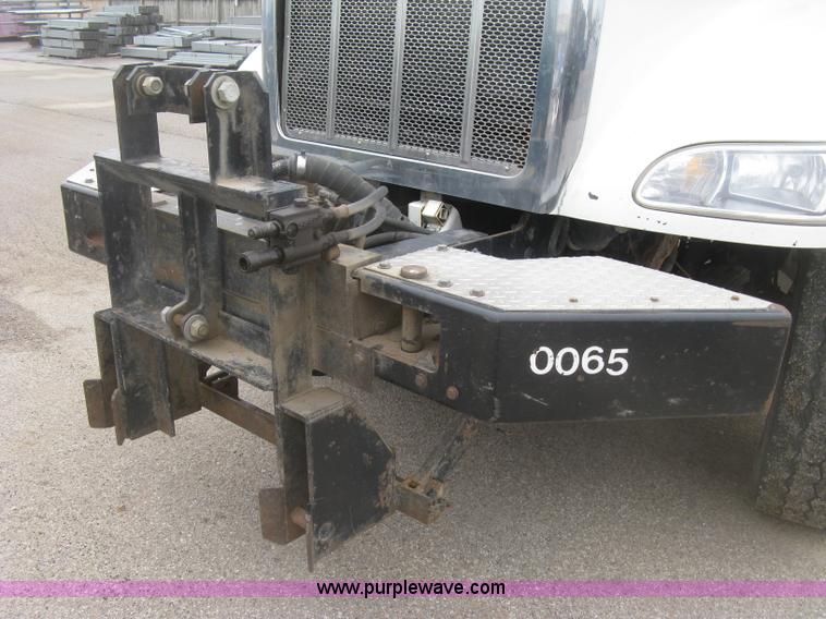 image for item K2929 2008 Peterbilt 340 dump truck