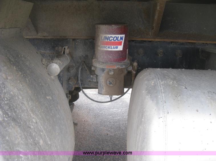 image for item K2929 2008 Peterbilt 340 dump truck