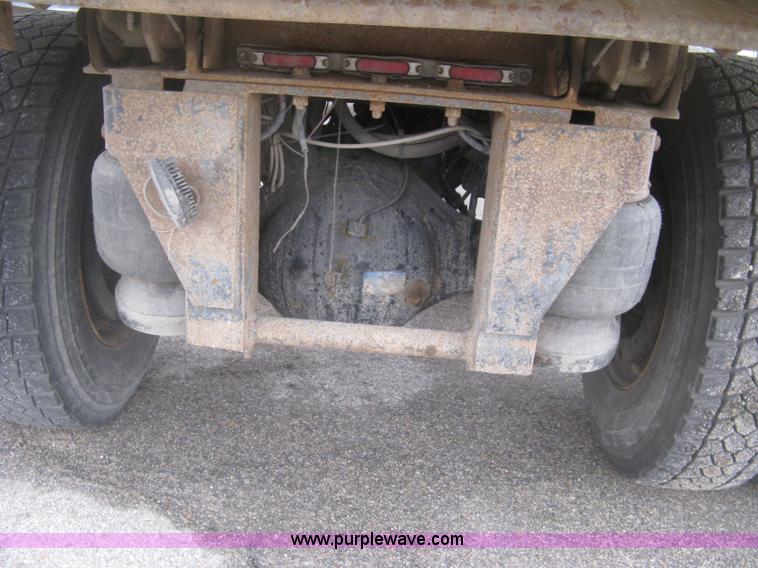 image for item K2929 2008 Peterbilt 340 dump truck