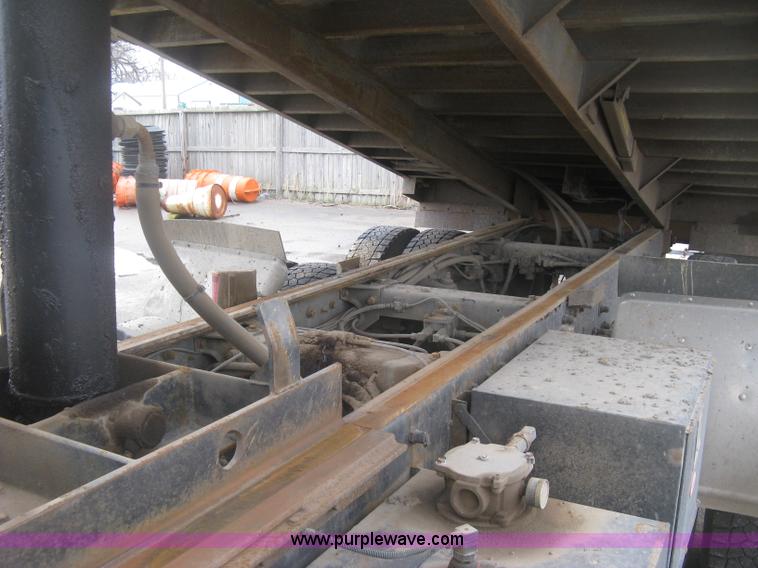 image for item K2929 2008 Peterbilt 340 dump truck