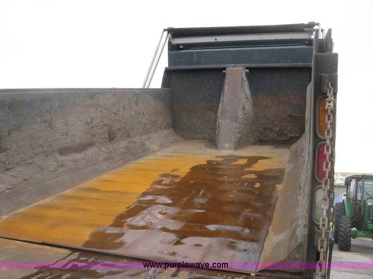 image for item K2929 2008 Peterbilt 340 dump truck