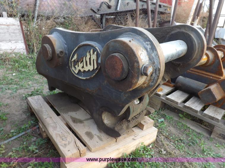image for item K3004 Geith excavator quick coupler