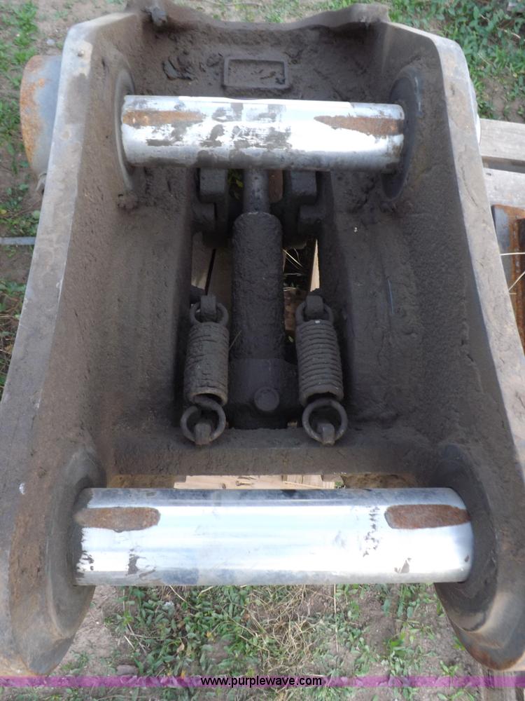 image for item K3004 Geith excavator quick coupler