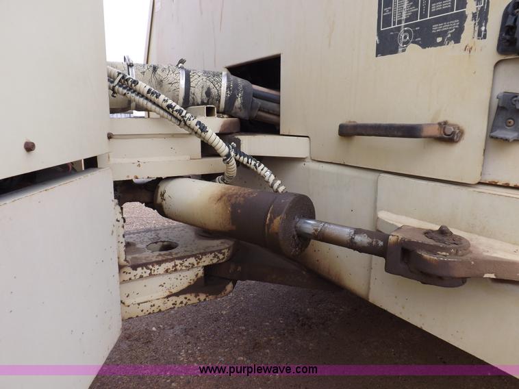 image for item K3224 Ingersoll Rand DD130 vibratory roller