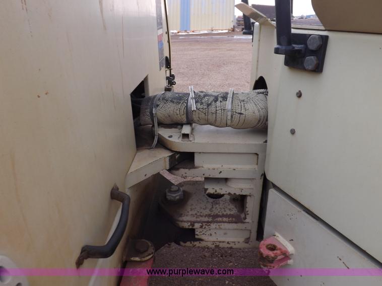 image for item K3224 Ingersoll Rand DD130 vibratory roller