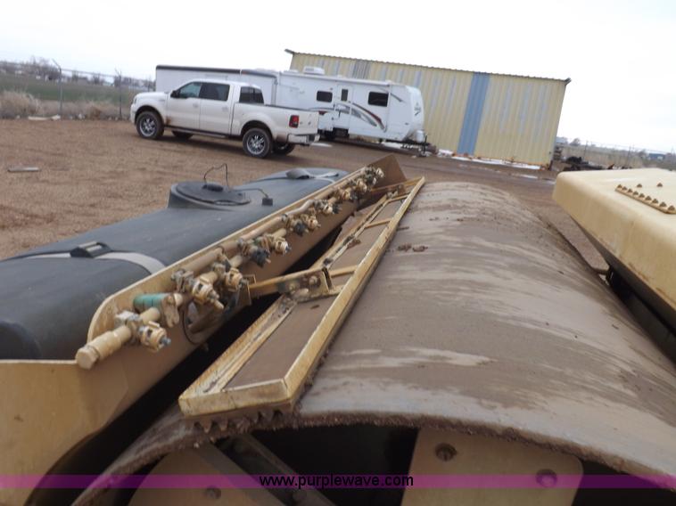 image for item K3224 Ingersoll Rand DD130 vibratory roller