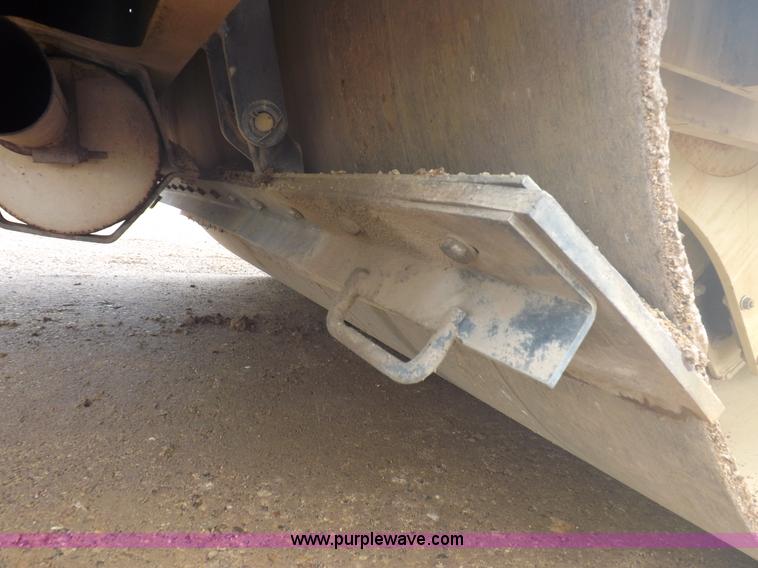 image for item K3224 Ingersoll Rand DD130 vibratory roller