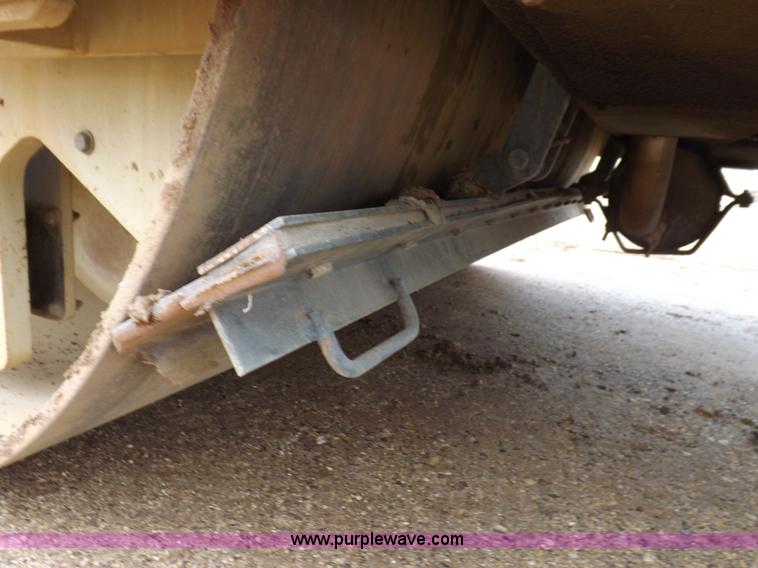 image for item K3224 Ingersoll Rand DD130 vibratory roller